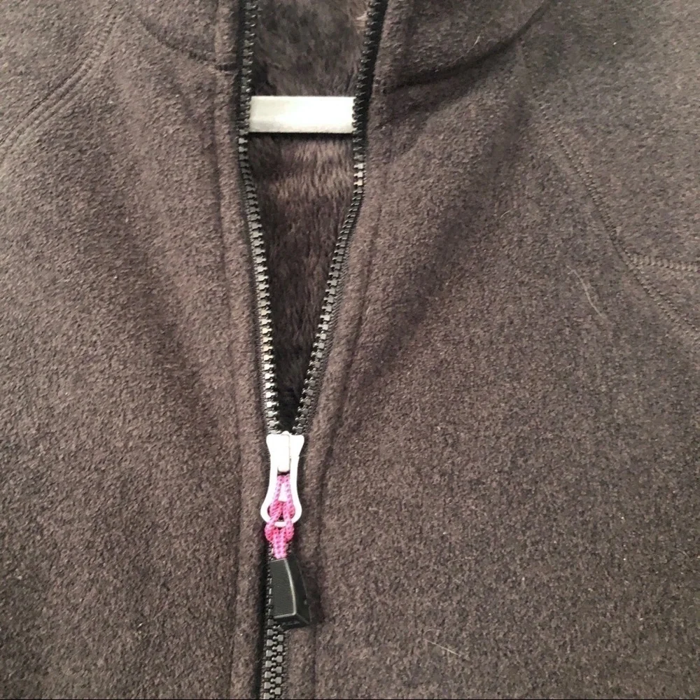 Nike ACG Fleece Thermal Sherpa Jacket Full Zip Faux Fur Lined Gray Pink Small